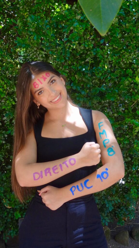 Antonia Schiroky Salis - Direito